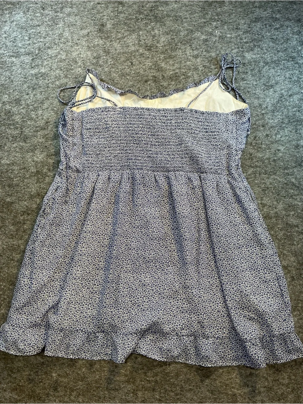 Abercrombie & Fitch light blue
